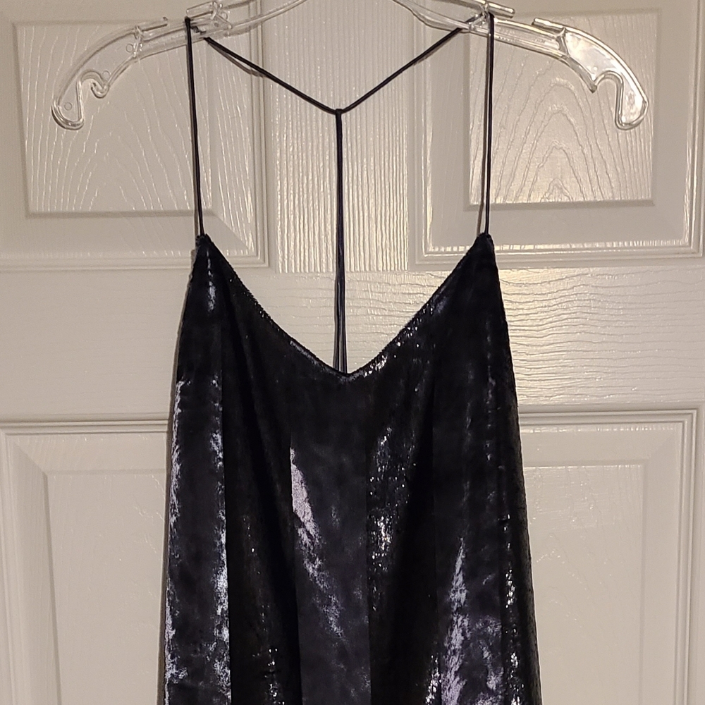 ECOTE' SLEEK DRESS. WOMEN'S MEDIUM. - Picture 1 of 3